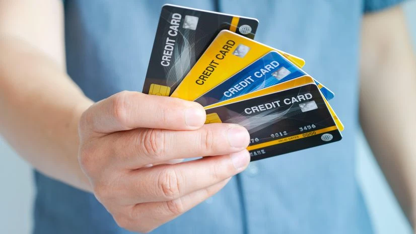 Bank Credit Cards: Exclusive Offers for the Best Rewards 1 Bank Credit Cards