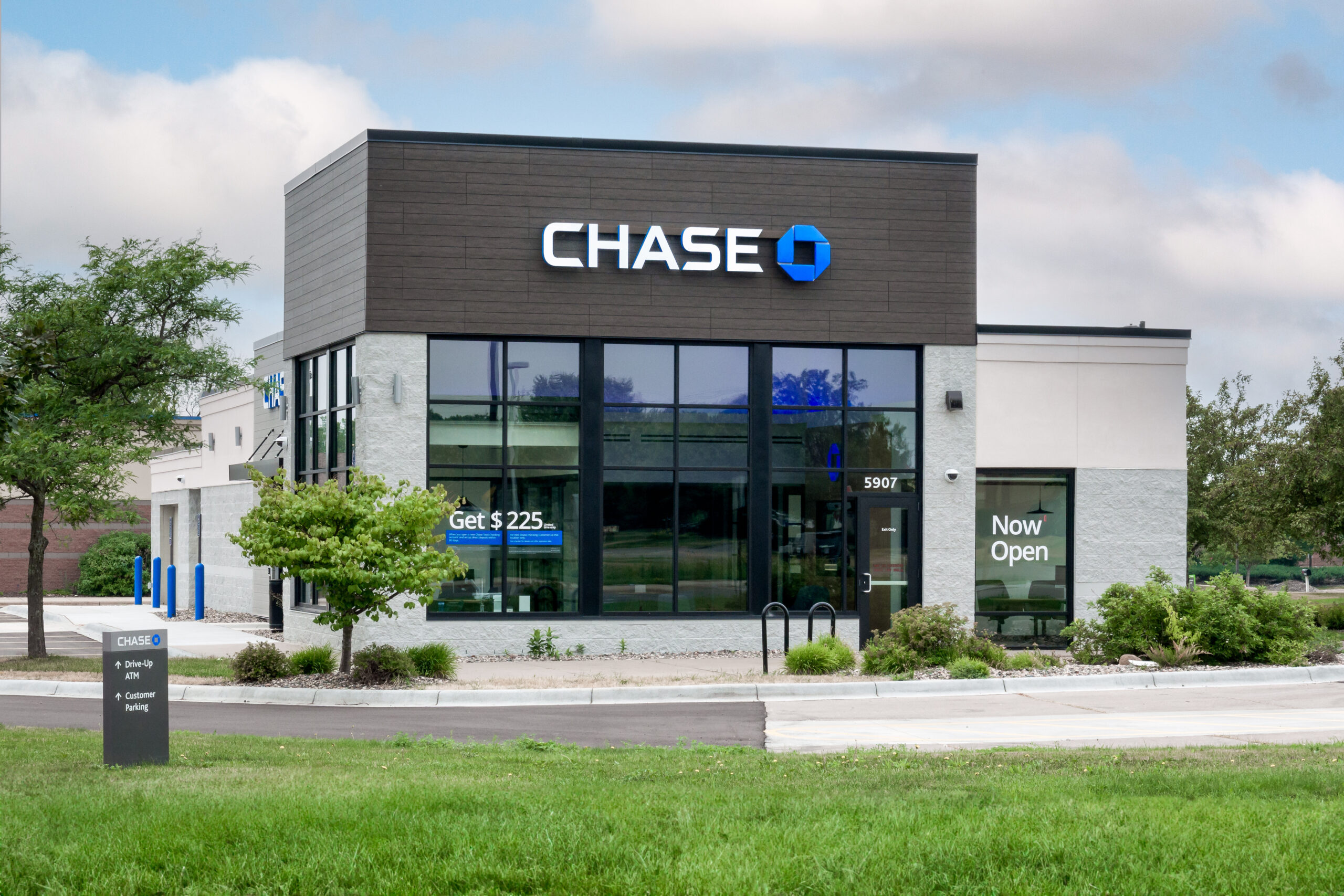 Chase Bank Routing Numbers: State-by-State List 216 Chase Bank Routing Numbers: 2026 State-by-State List